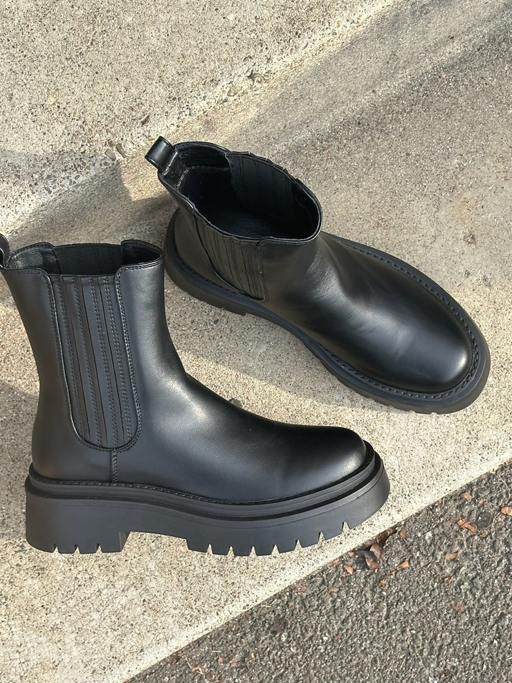 Billini Fraser Boot in Black
