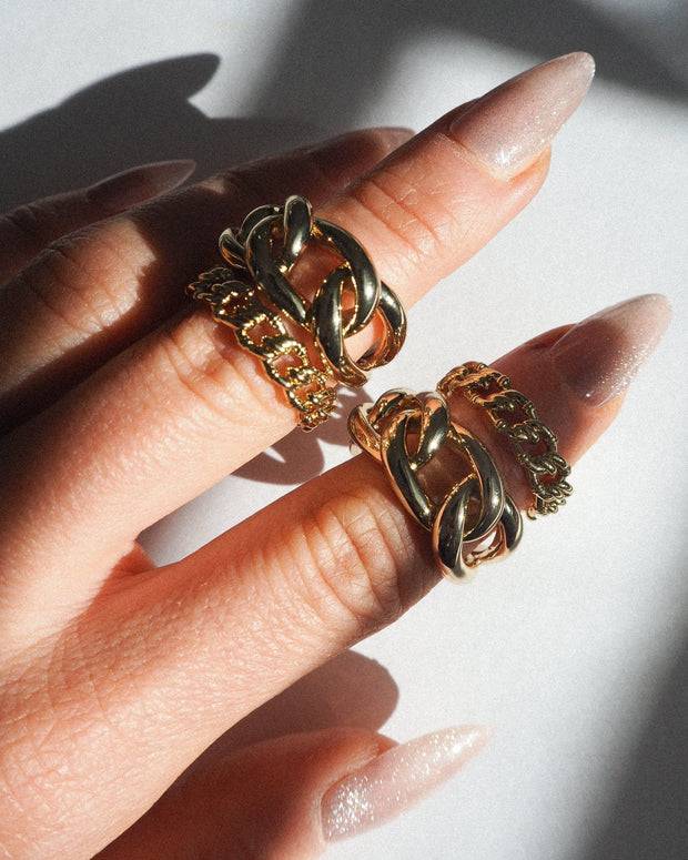 laurenly_five_and_two_celeste_gold_ring