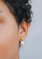 laurenly_jax_kelly_pearl_knot_earrings