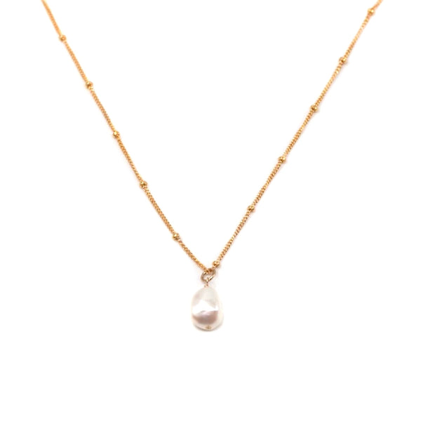 May Martin Dotted Pearl Necklace Necklace