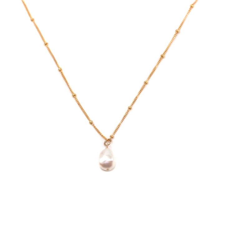 May Martin Dotted Pearl Necklace