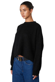 Nia Ariana Sweater in Black