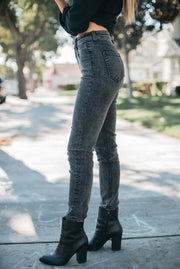 Hidden Zoey Mom Jeans in Washed Black