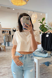 Nia Cropped Tee in Sand